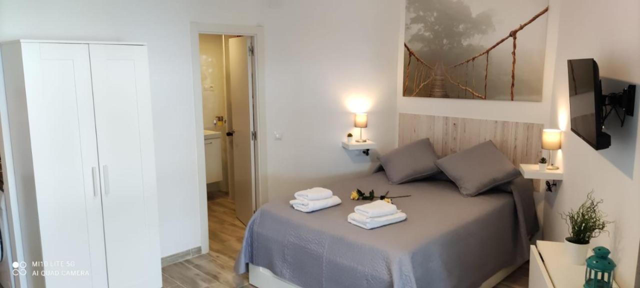 Estudio En Benalbeach, Vistas Mar, Primera Linea Playa ベナルマデナ エクステリア 写真