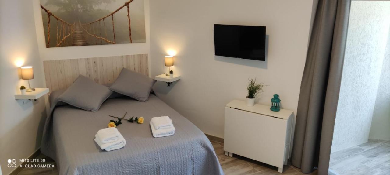 Estudio En Benalbeach, Vistas Mar, Primera Linea Playa ベナルマデナ エクステリア 写真